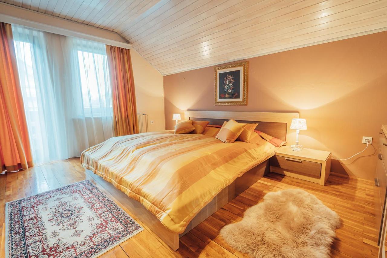 Apartma Borovc Mojstrana Ngoại thất bức ảnh